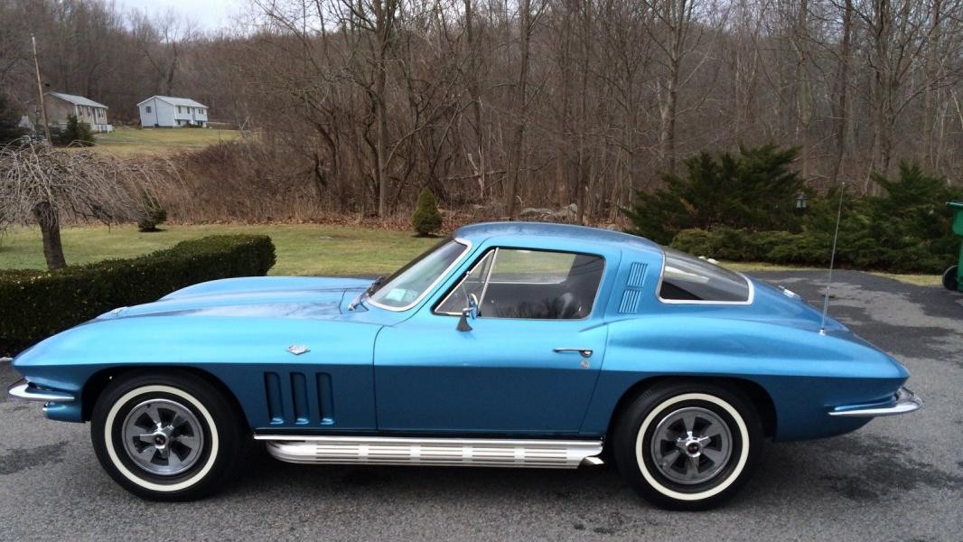 Corvette Generations/C2/C2 1966 Nassau Blue.jpg
